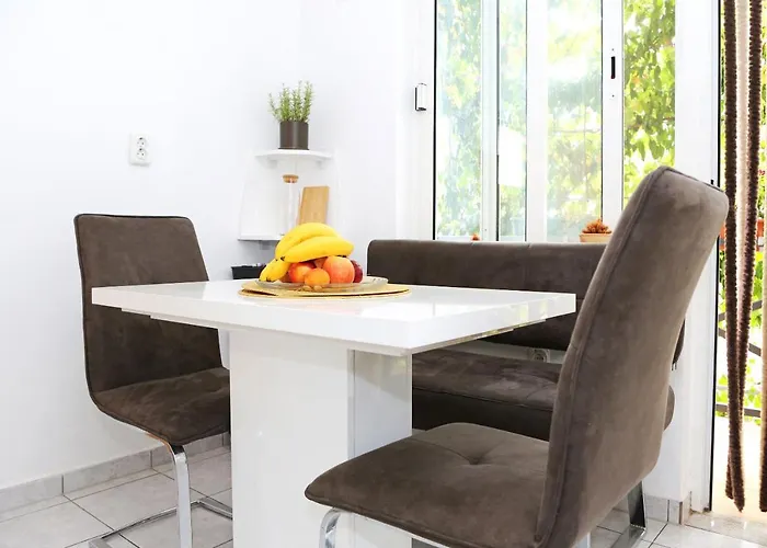 Appartement Adam *